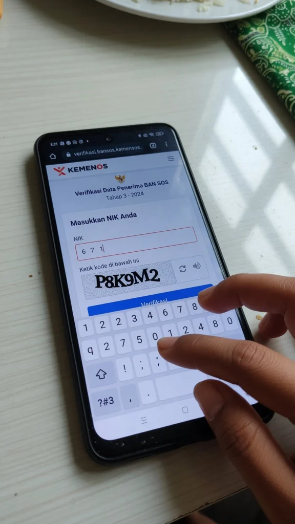 Cara cek bansos lewat situs resmi tanpa unduh aplikasi