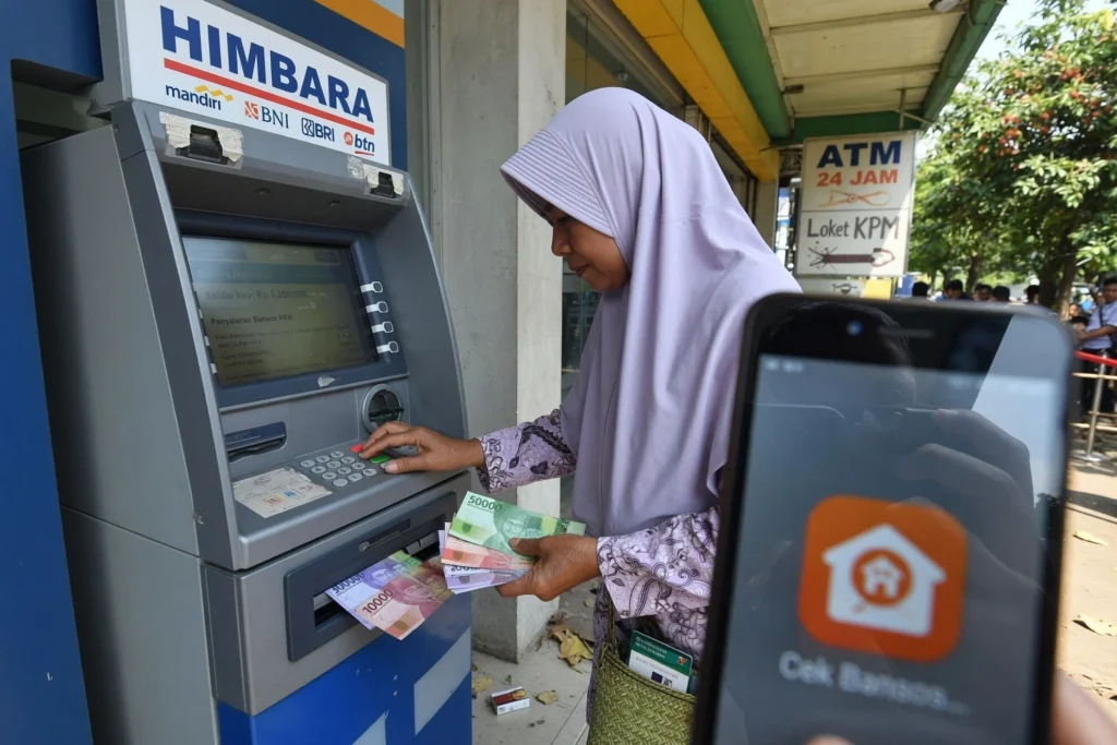 Langkah cek bansos lewat situs tanpa unduh aplikasi