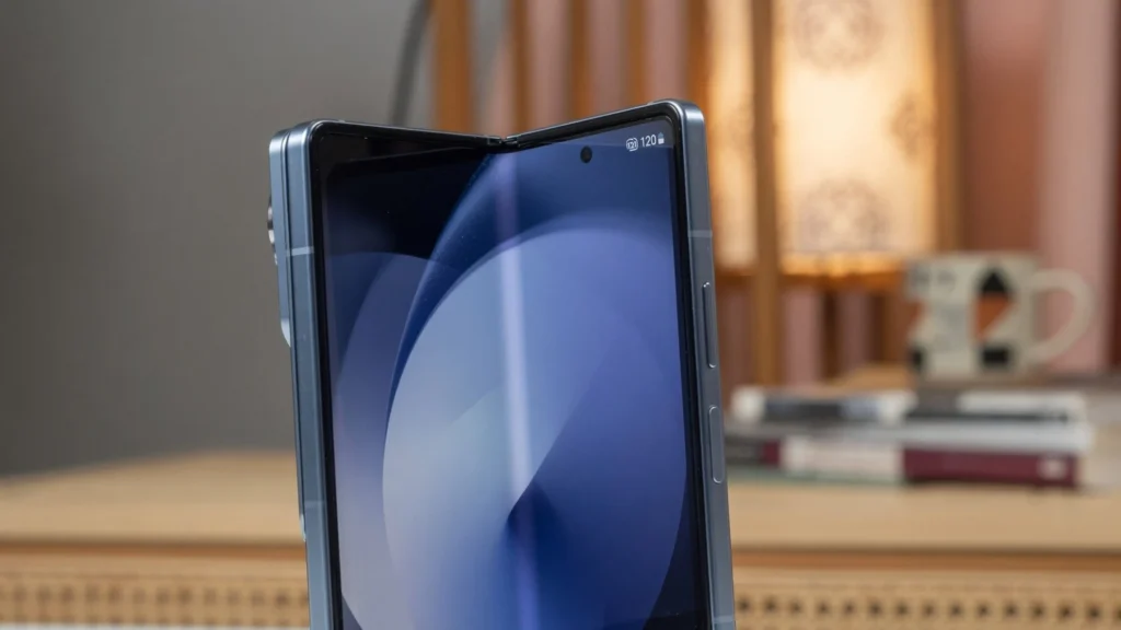 Kamera Depan di Balik Layar tanpa Notch