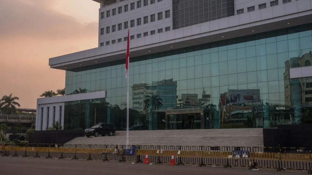 Kontras Pertumbuhan Positif Sepekan Sebelumnya