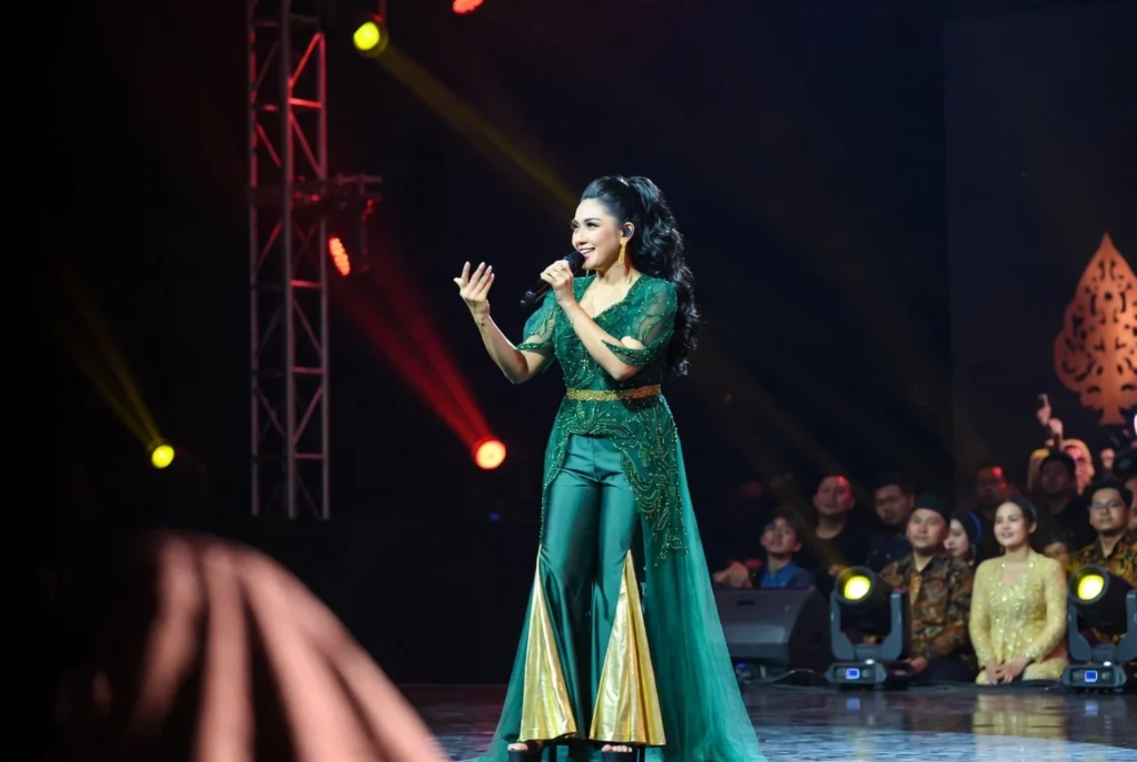Catatan Juri untuk Listen di Babak Top 42