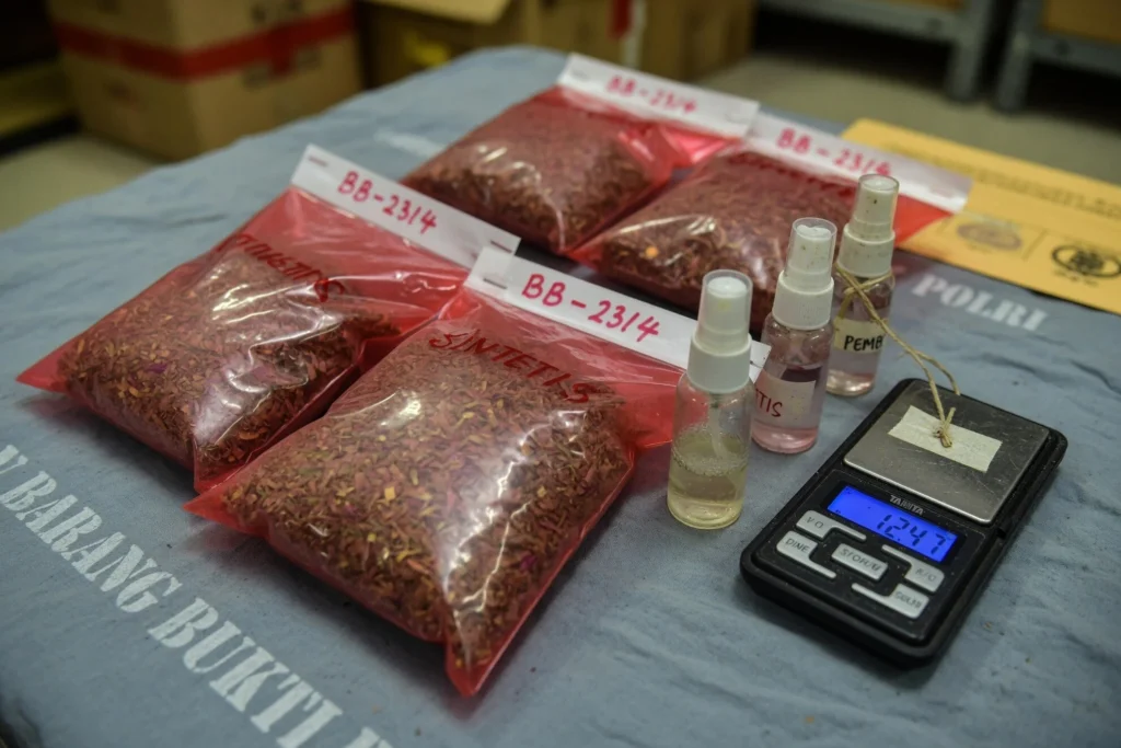Rincian barang bukti dan harga per kemasan