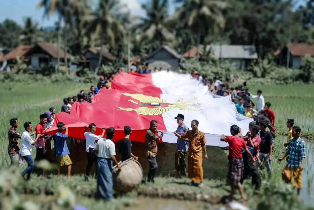 Semangat Gotong Royong yang Murni dari Kesadaran Warga