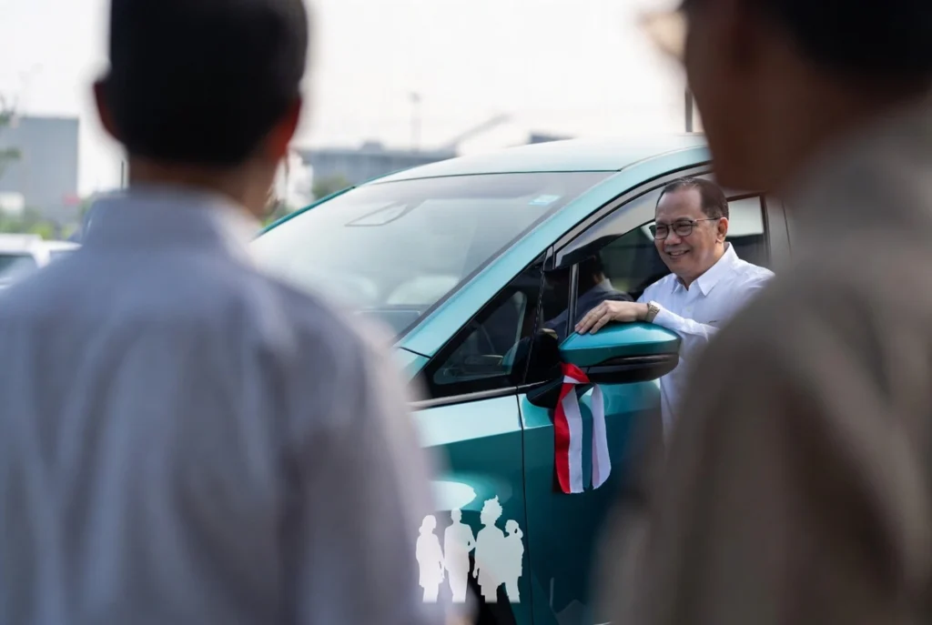 Rincian Dimensi dan Filosofi Desain Modern Aletra L7 EV