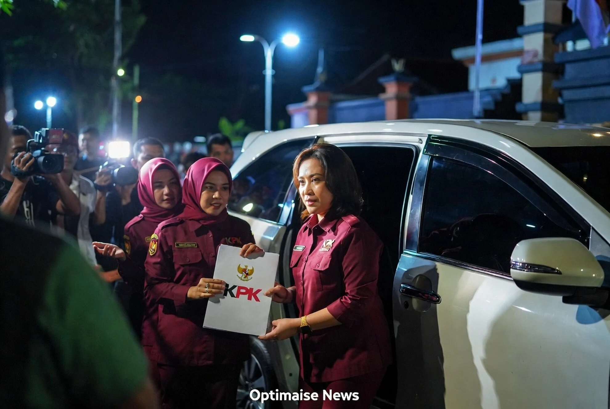 Dr. Noor Faizah Maenofie Diciduk KPK Istri Bupati Pemalang Juga