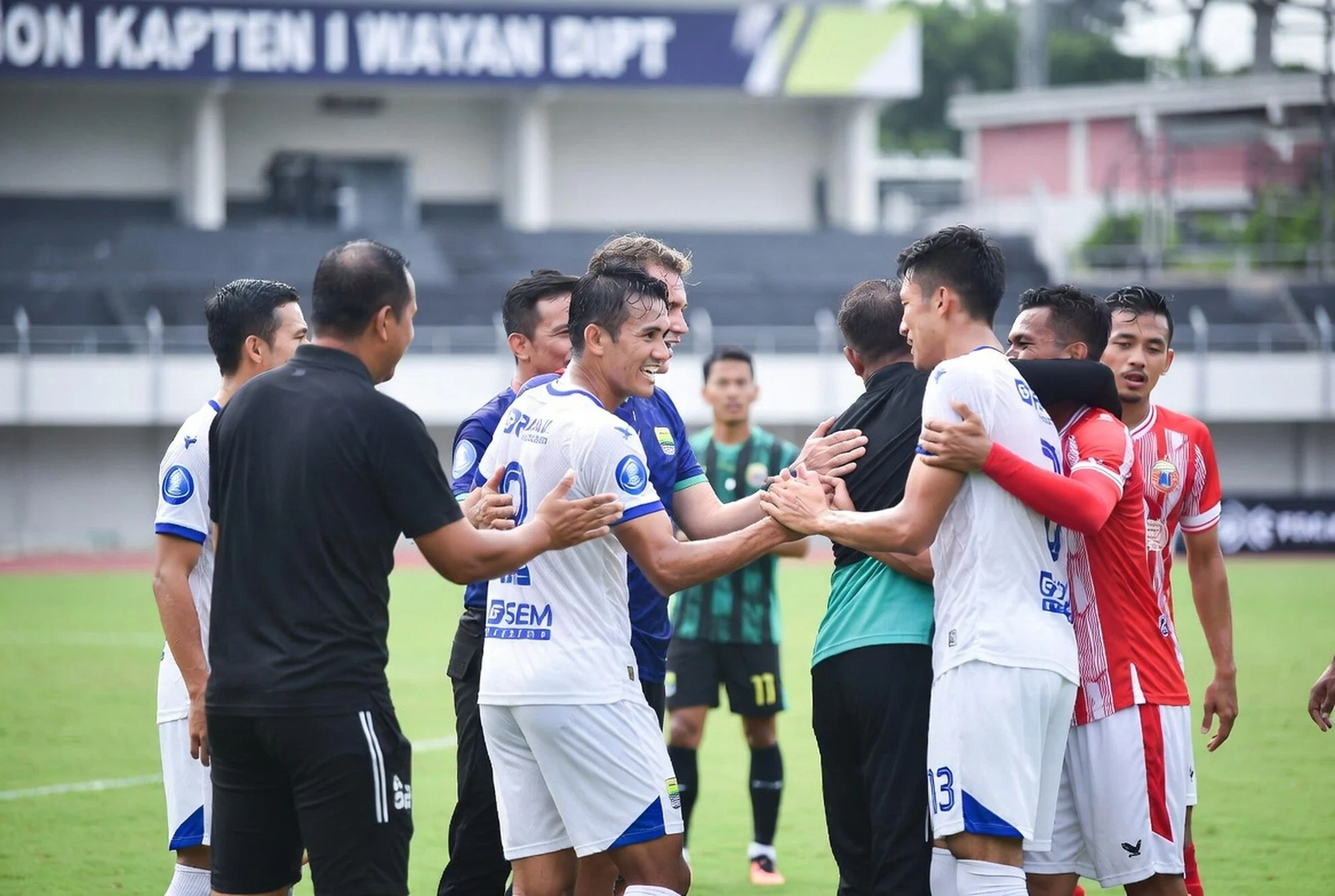 Persib vs Persija Hari Ini Rivalitas Bertensi Tinggi