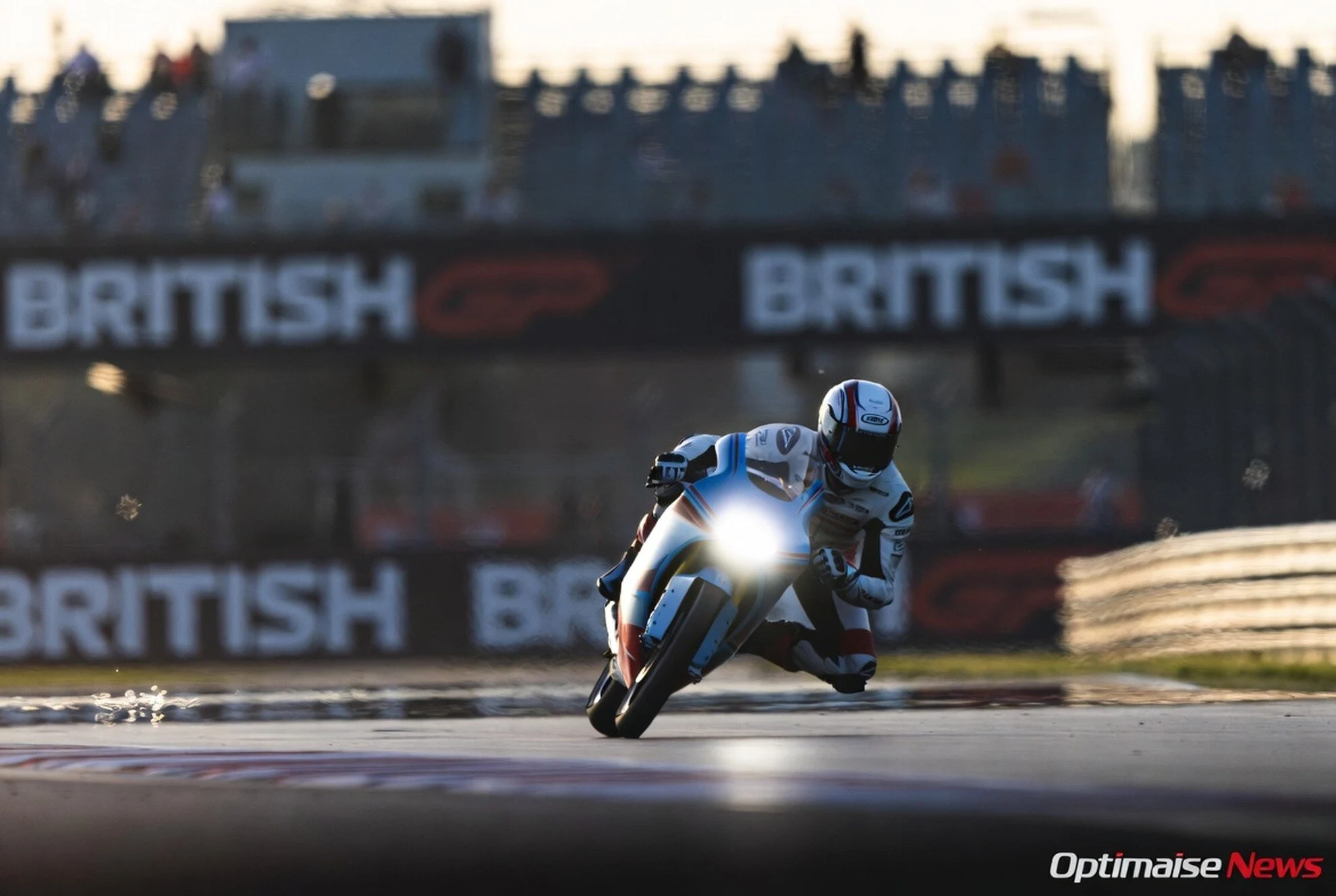 Veda Ega Pratama P3 Practice Moto3 Inggris